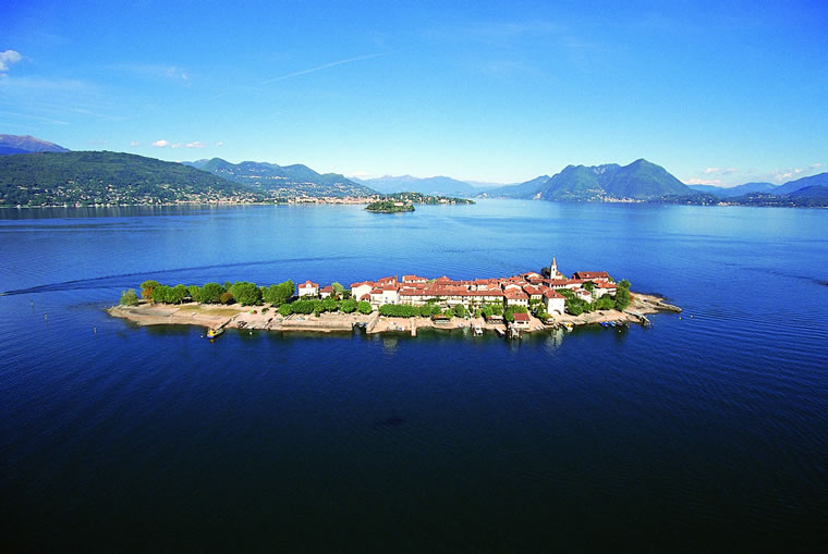 Isola dei Pescatori lago Maggiore